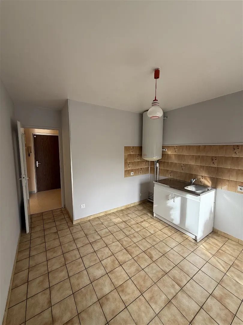 Appartement à louer, 32m², Issoire