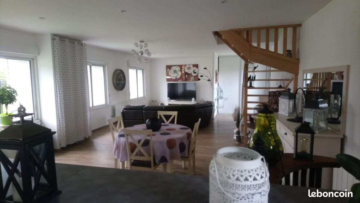 Appartement à louer, 125m², La Vaupalière