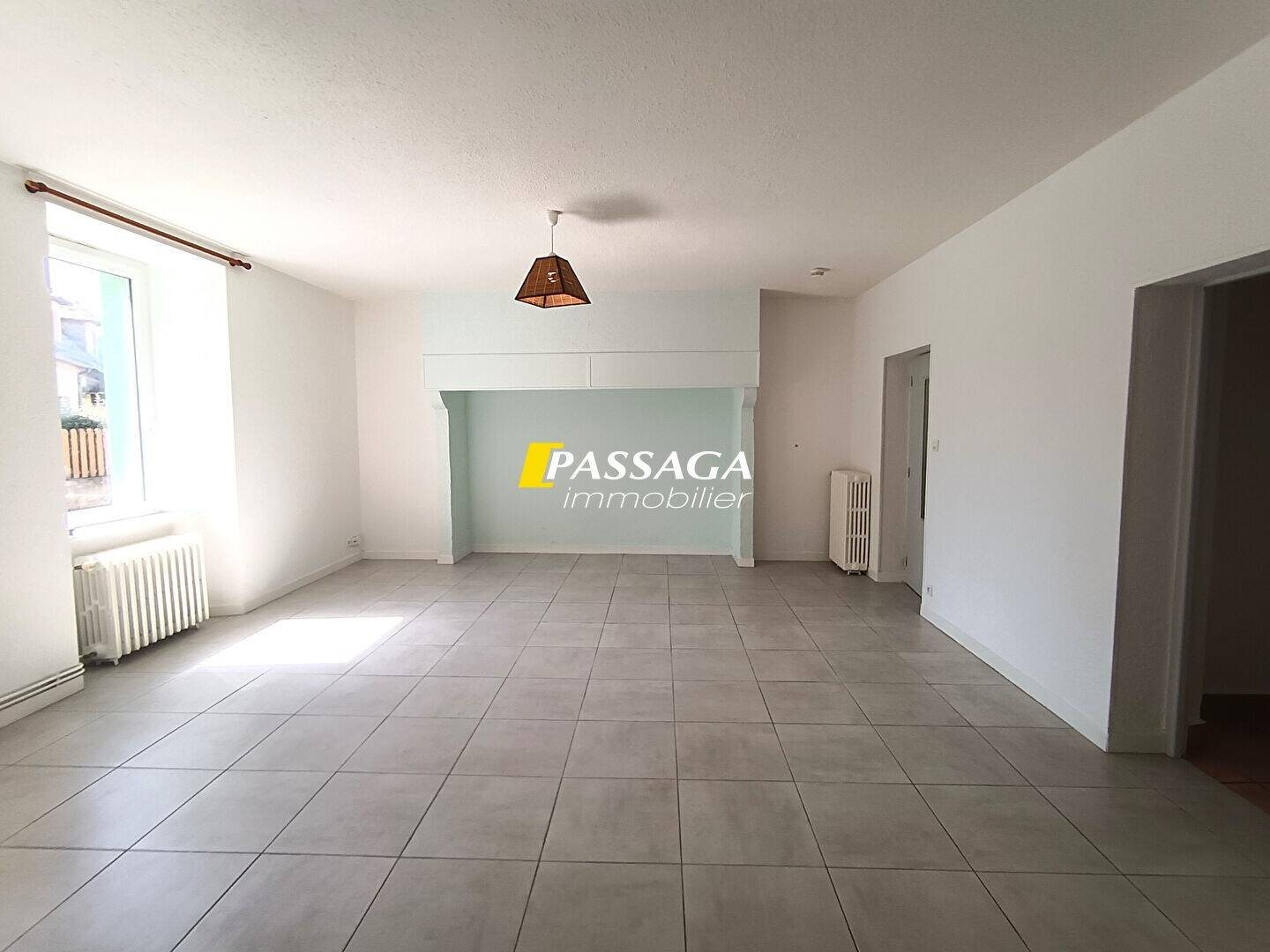 Appartement à louer, 47m², Montrozier