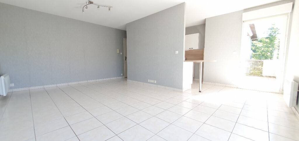 Appartement à louer, 47m², Luc-la-Primaube