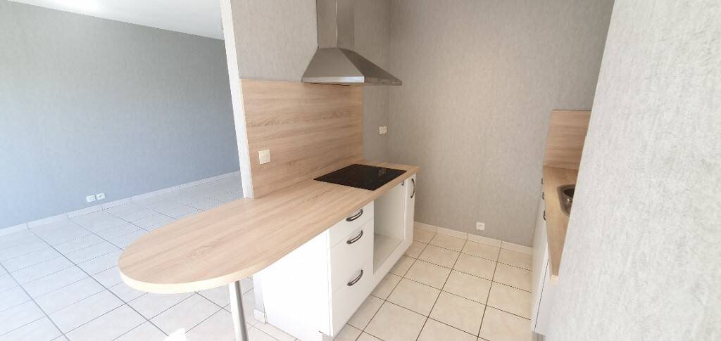Appartement à louer, 47m², Luc-la-Primaube