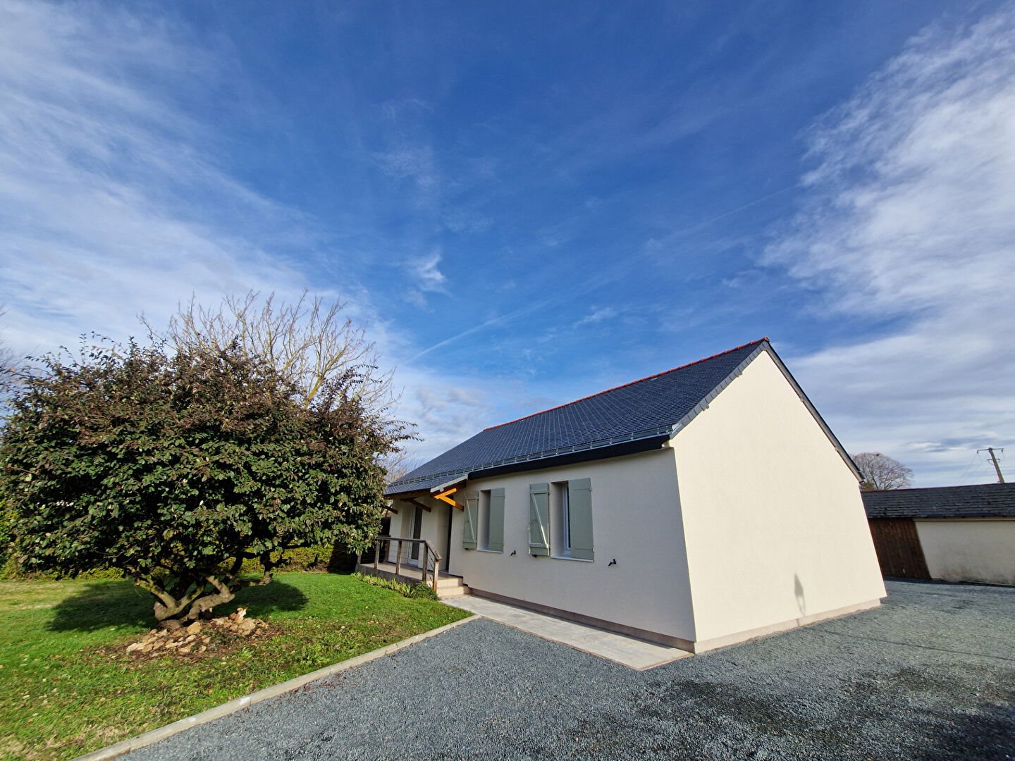 Maison à louer, 900m², Gennes-Val-de-Loire