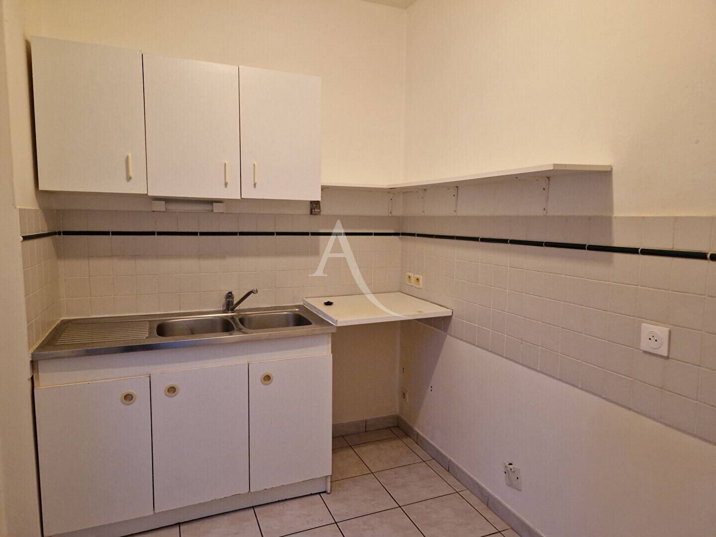 Appartement à louer, 80m², Gennes-Val-de-Loire