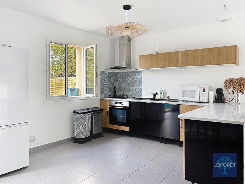 Maison à louer, 98m², Châteauneuf