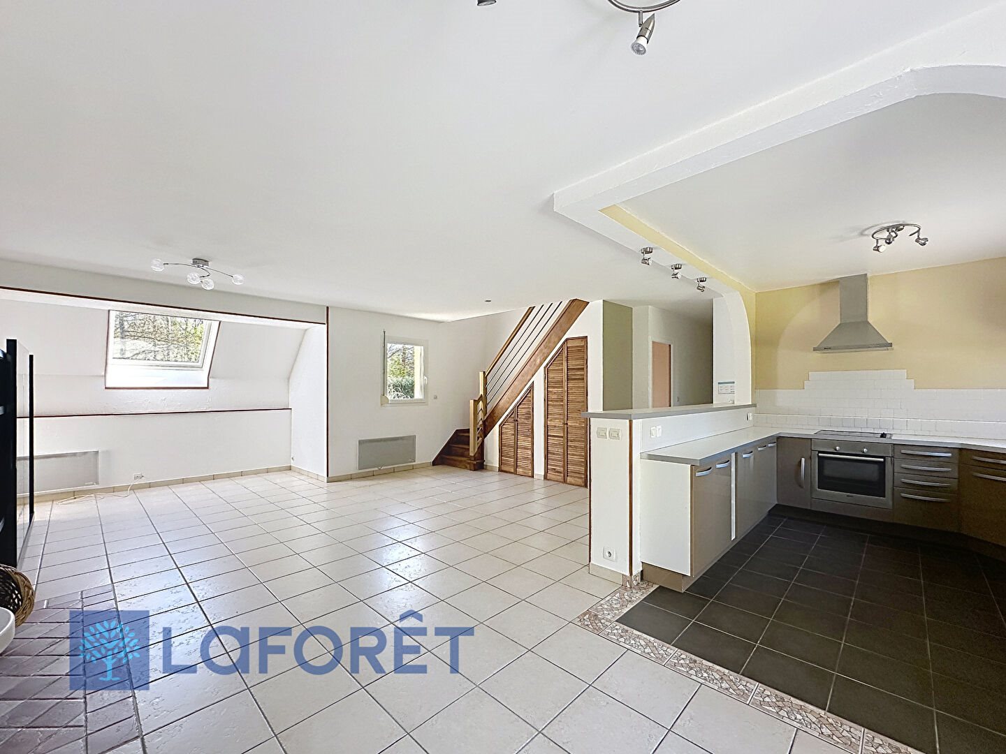 Maison à louer, 145m², Conches-en-Ouche