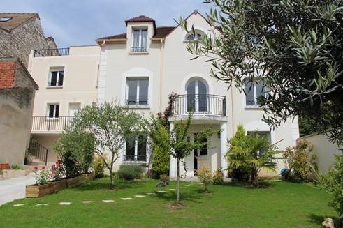 Maison à louer, 200m², Le Mesnil-le-Roi