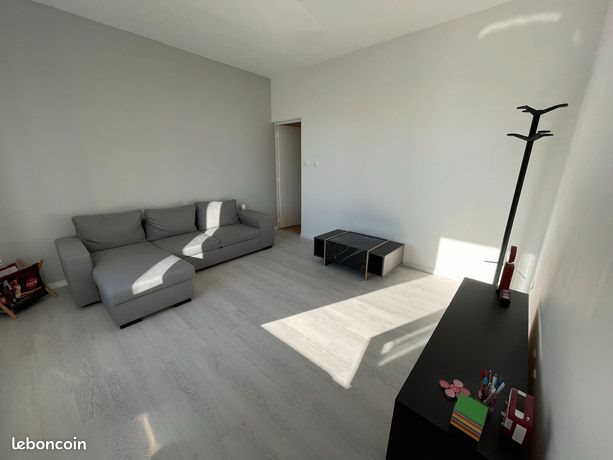 Maison à louer, 47m², Montceau-les-Mines