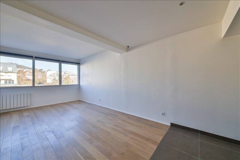 Appartement à louer, 85m², Suresnes