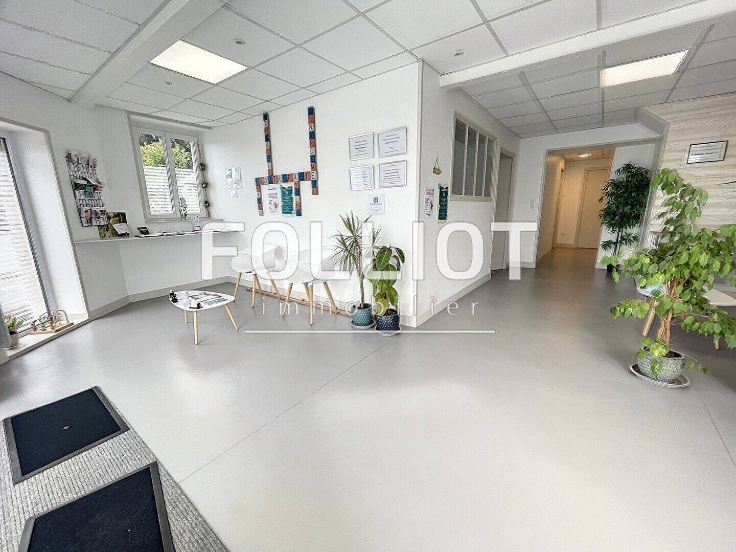 Appartement à vendre, 203m², Saint-Hilaire-du-Harcouët