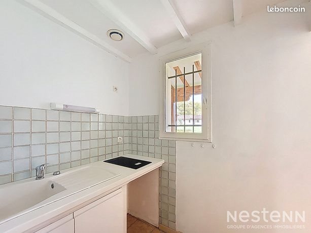 Appartement à louer, 35m², Larressingle