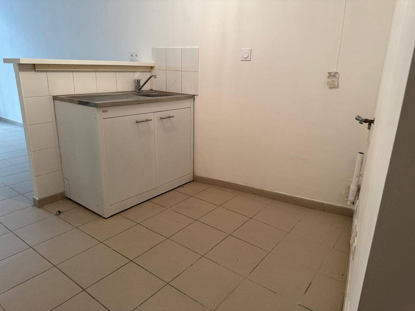 Appartement à louer, 27m², Forcalquier