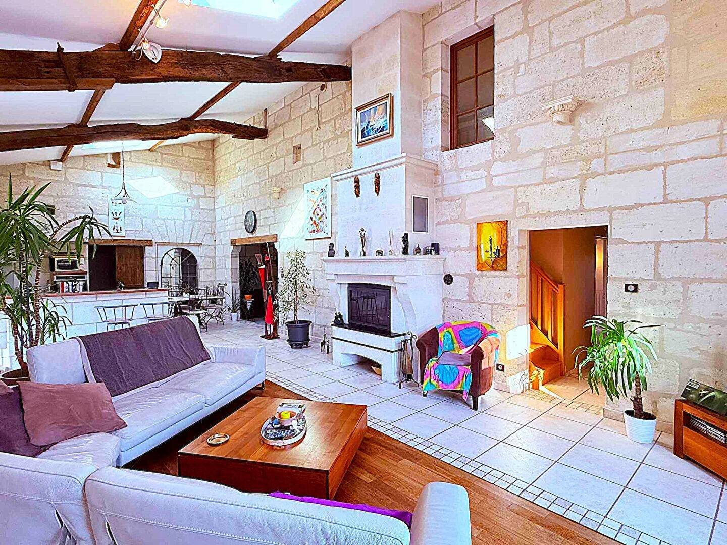 Maison à vendre, 244m², Saint-Loubès