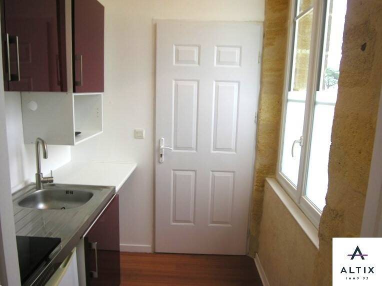 Appartement à louer, 29m², Sainte-Eulalie