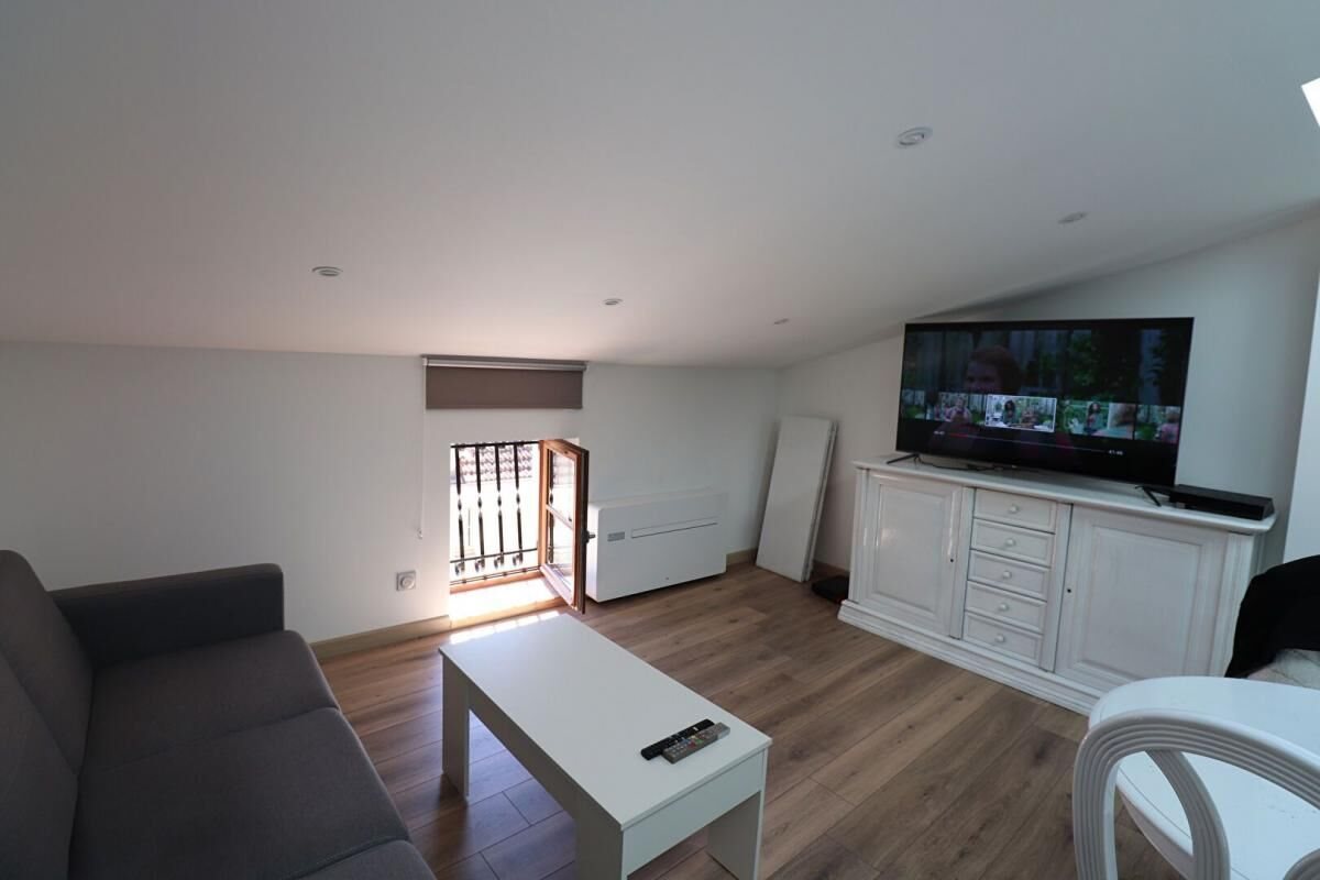 Appartement à louer, 27m², Crémieu