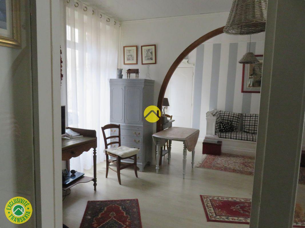 Appartement à vendre, 111m², Dun-le-Palestel