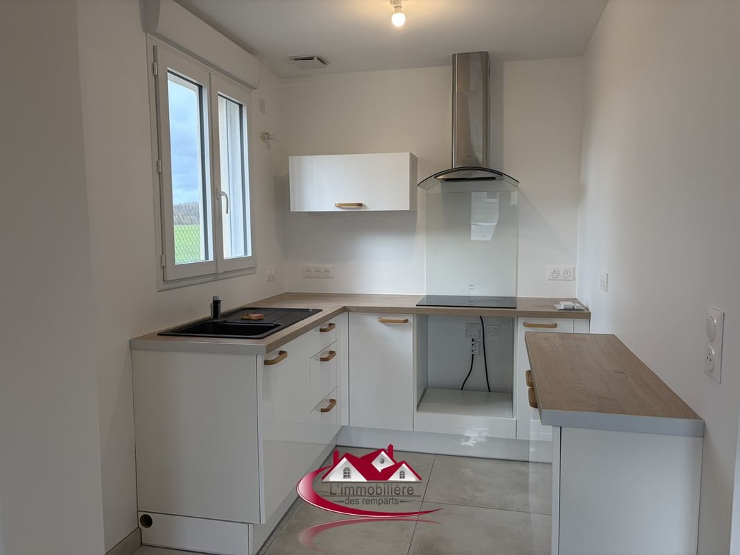 Maison à louer, 33m², Bourdonné