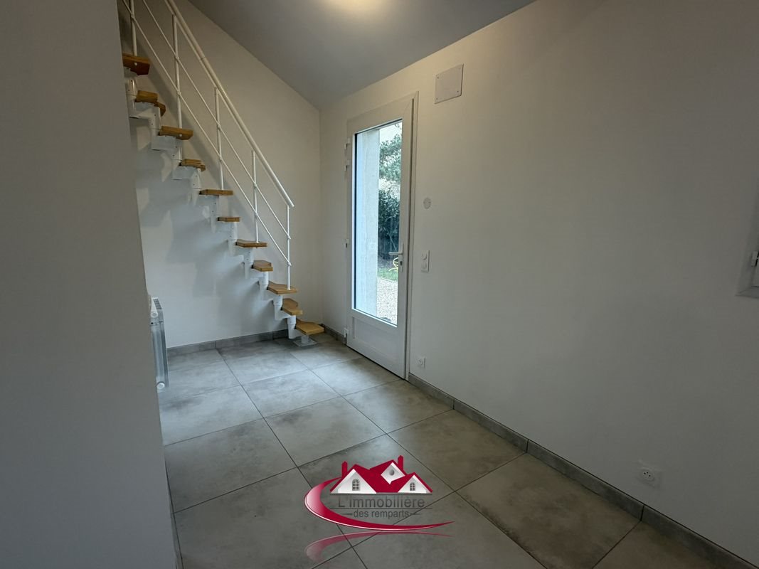 Maison à louer, 33m², Bourdonné