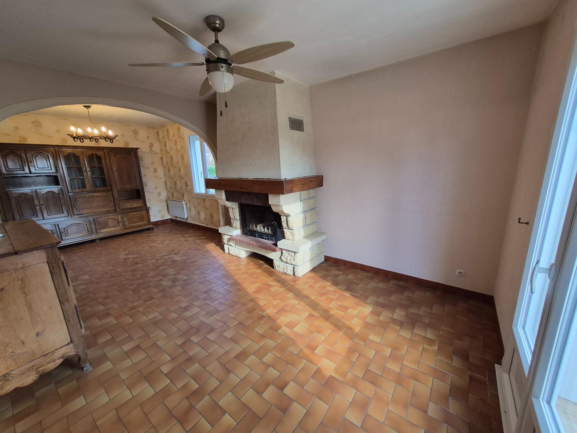 Maison à vendre, 72m², Descartes