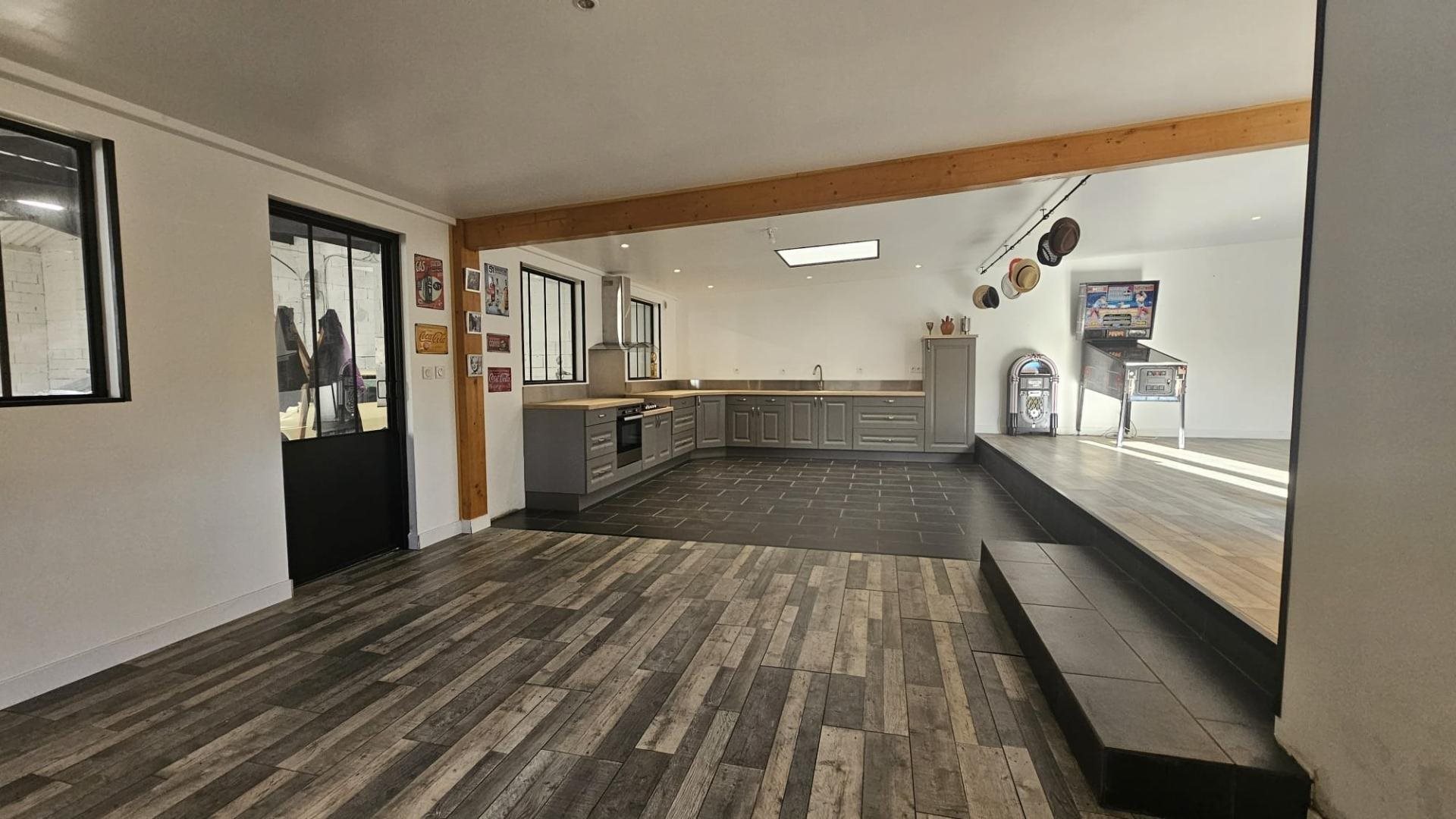 Maison à vendre, 92m², Lespiteau