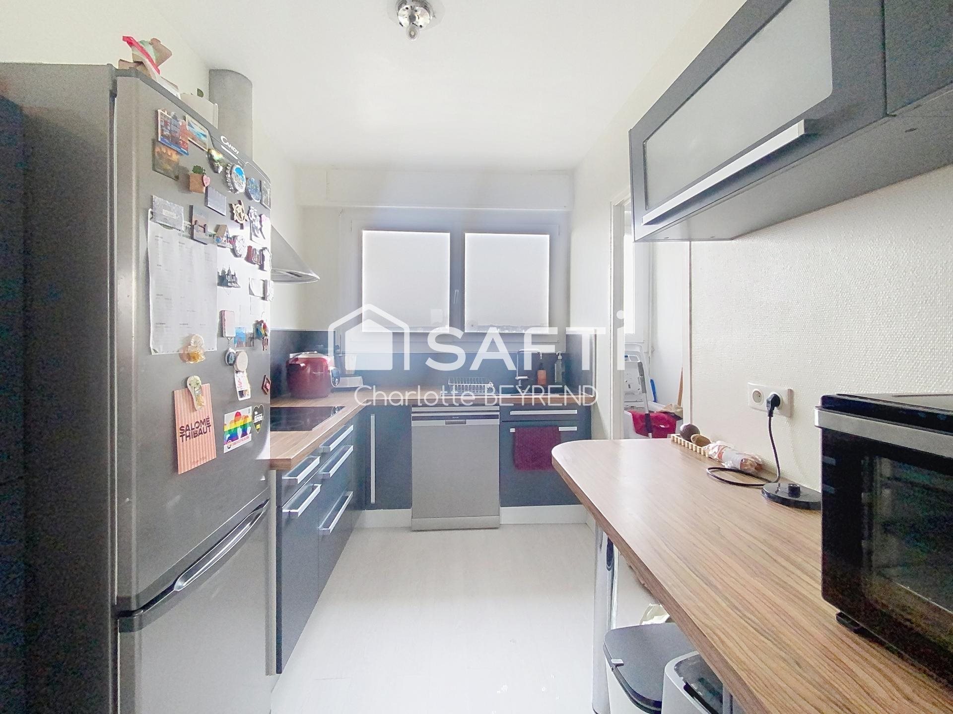 Appartement à vendre, 74m², Saint-Max