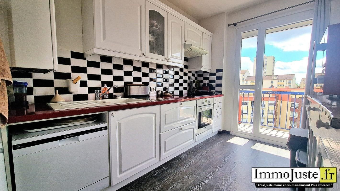 Appartement à vendre, 65m², Maurepas