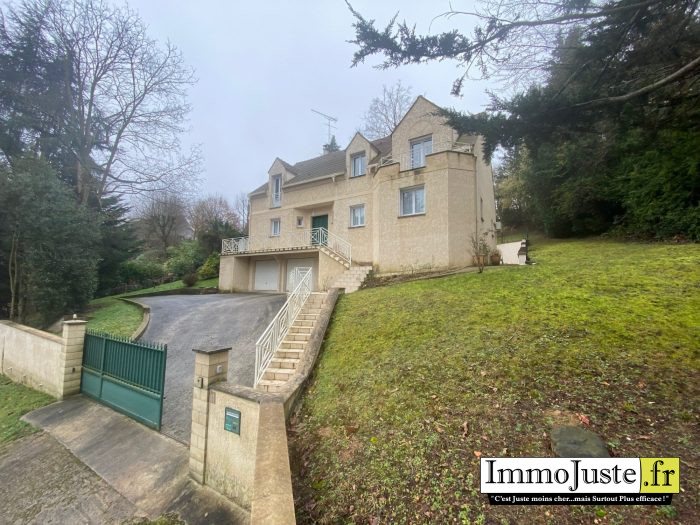Maison à vendre, 240m², Lévis-Saint-Nom