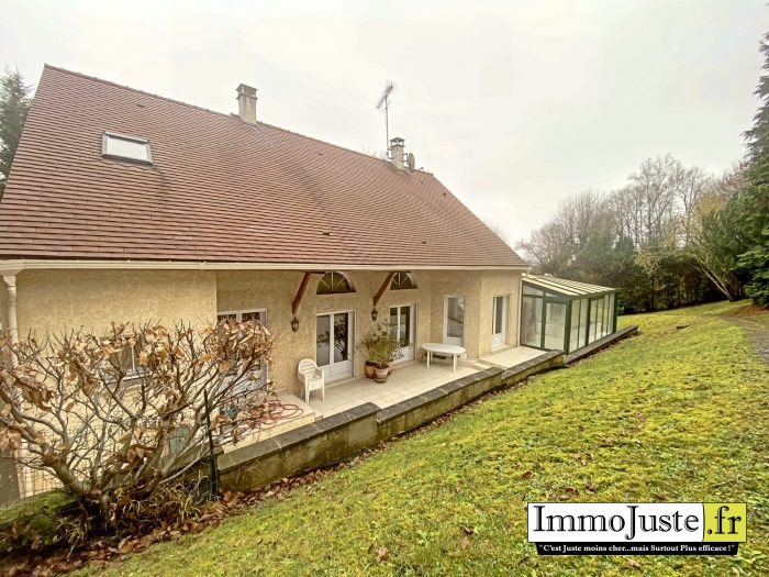 Maison à vendre, 240m², Lévis-Saint-Nom