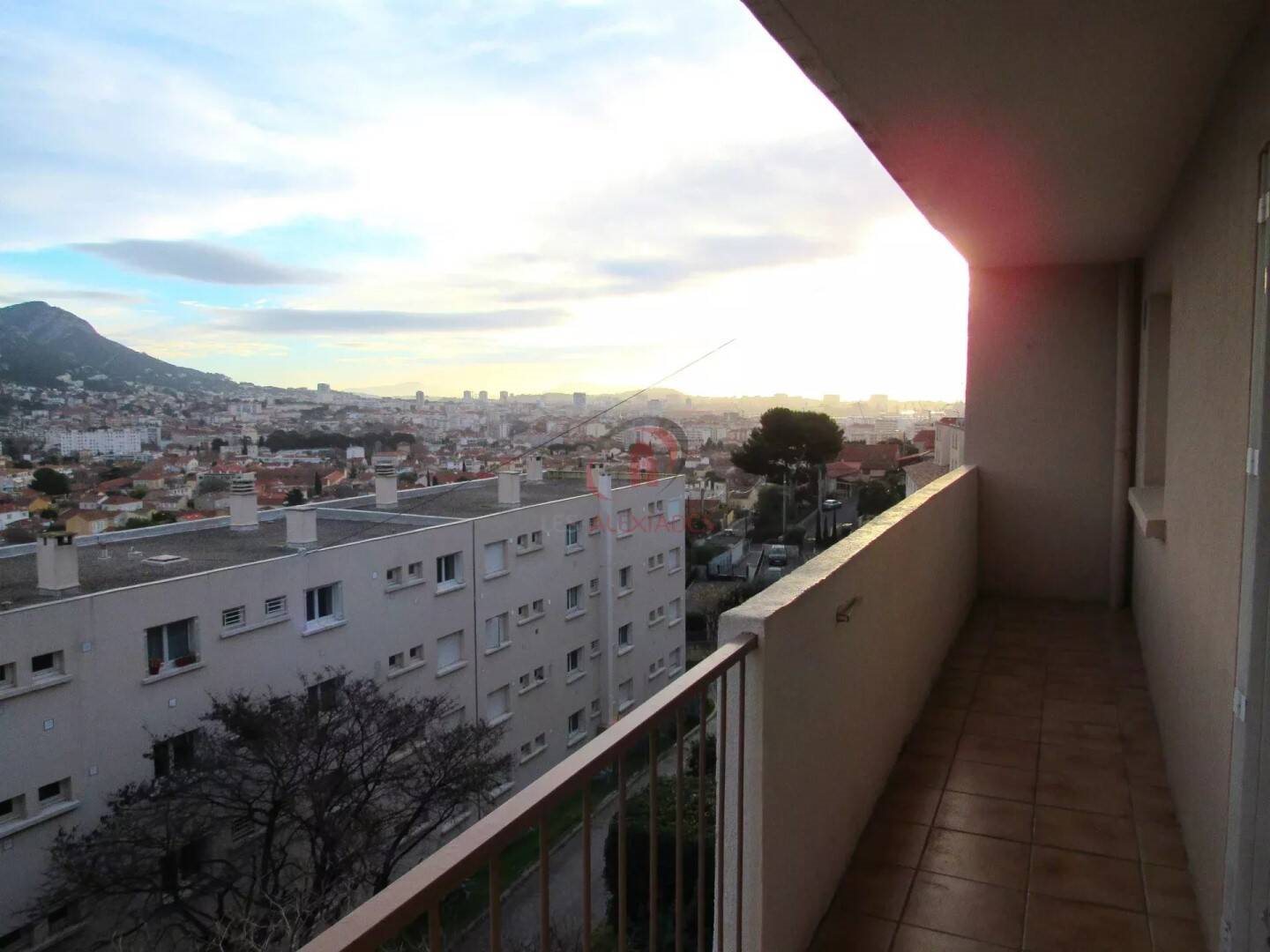 Appartement à louer, 64m², Toulon