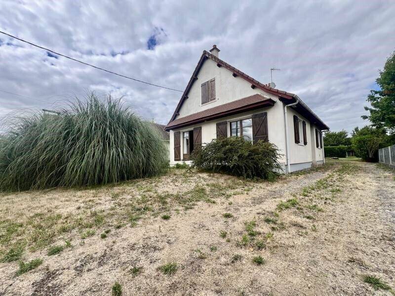 Maison à vendre, 75m², Saint-Amand-Montrond