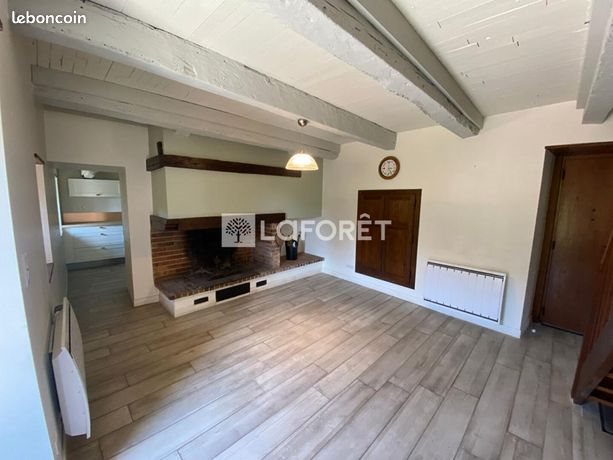 Maison à louer, 81m², Ambialet