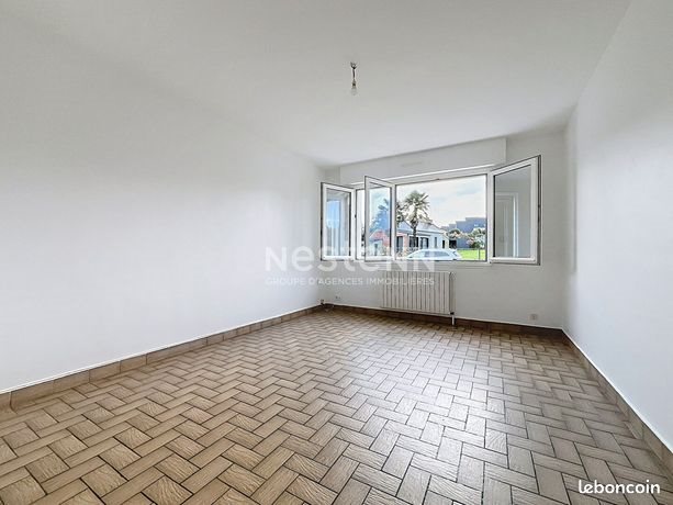 Maison à louer, 143m², Tréméven