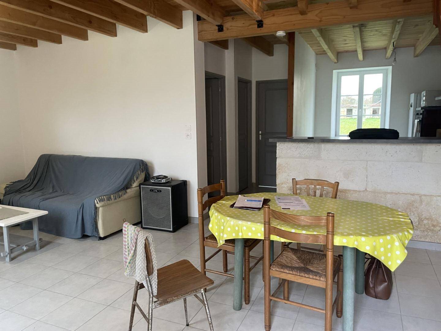 Maison à louer, 125m², Balzac