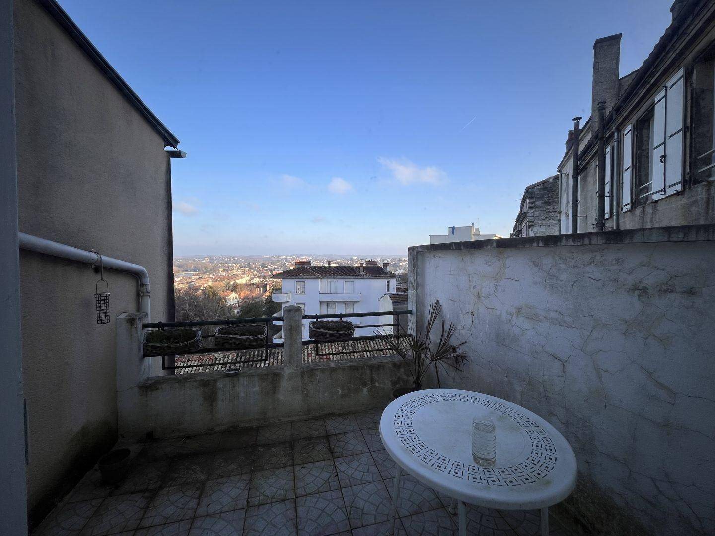 Maison à louer, 130m², Angoulême