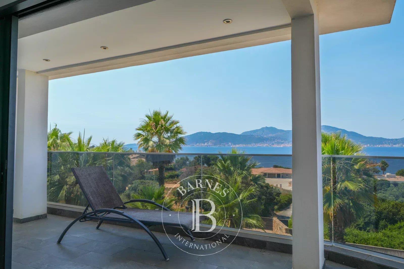 Porticcio, Rive-Sud d'Ajaccio, Appartement, 3 Chambres, vue mer panoramique