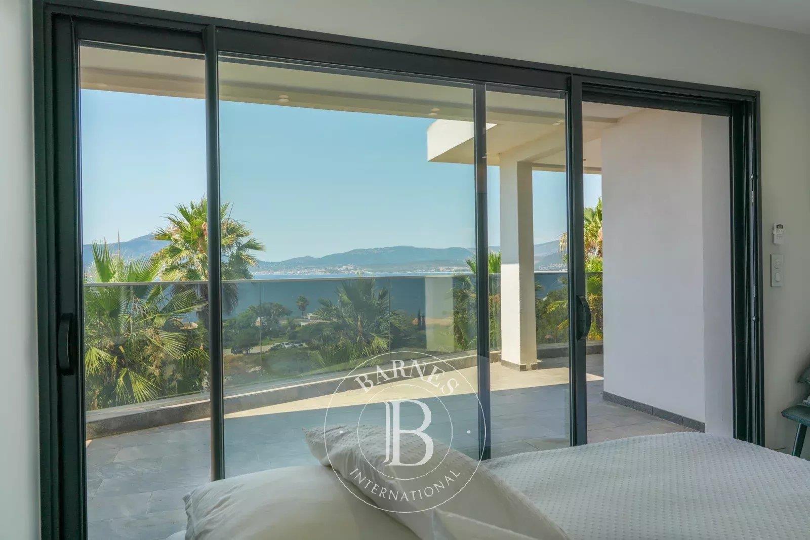 Porticcio, Rive-Sud d'Ajaccio, Appartement, 3 Chambres, vue mer panoramique