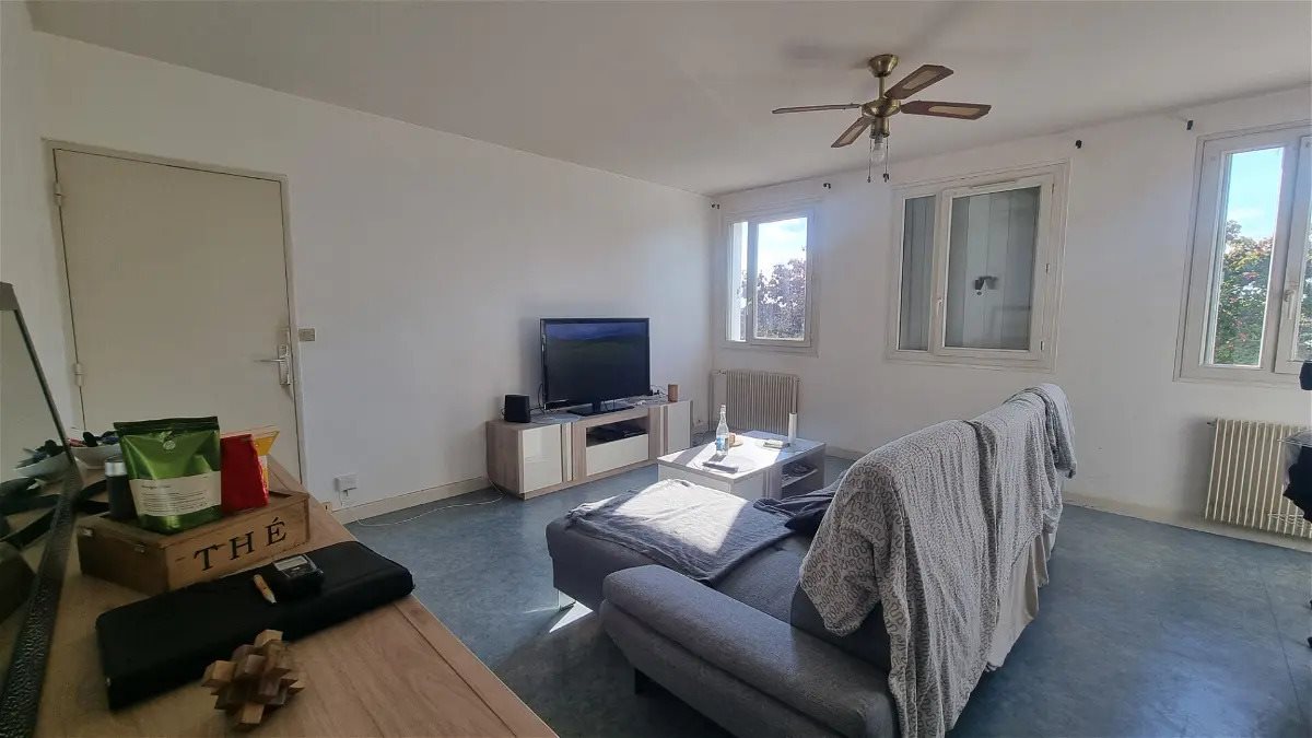 Appartement à vendre, 55m², Saint-Doulchard