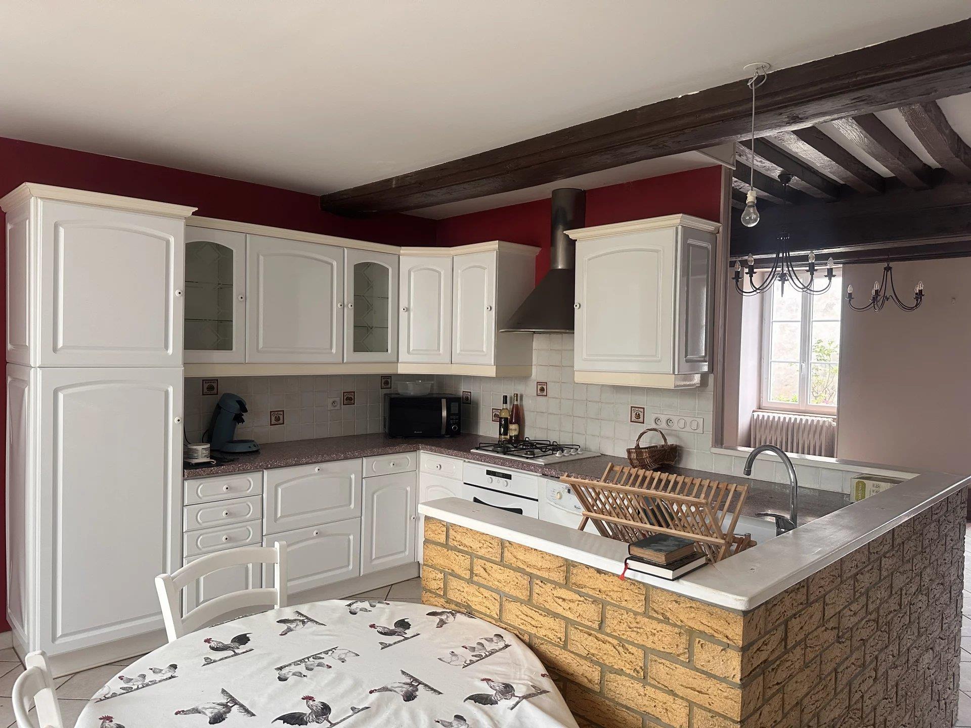 En Exclusivité : Saulieu, Maison Prête À Vivre