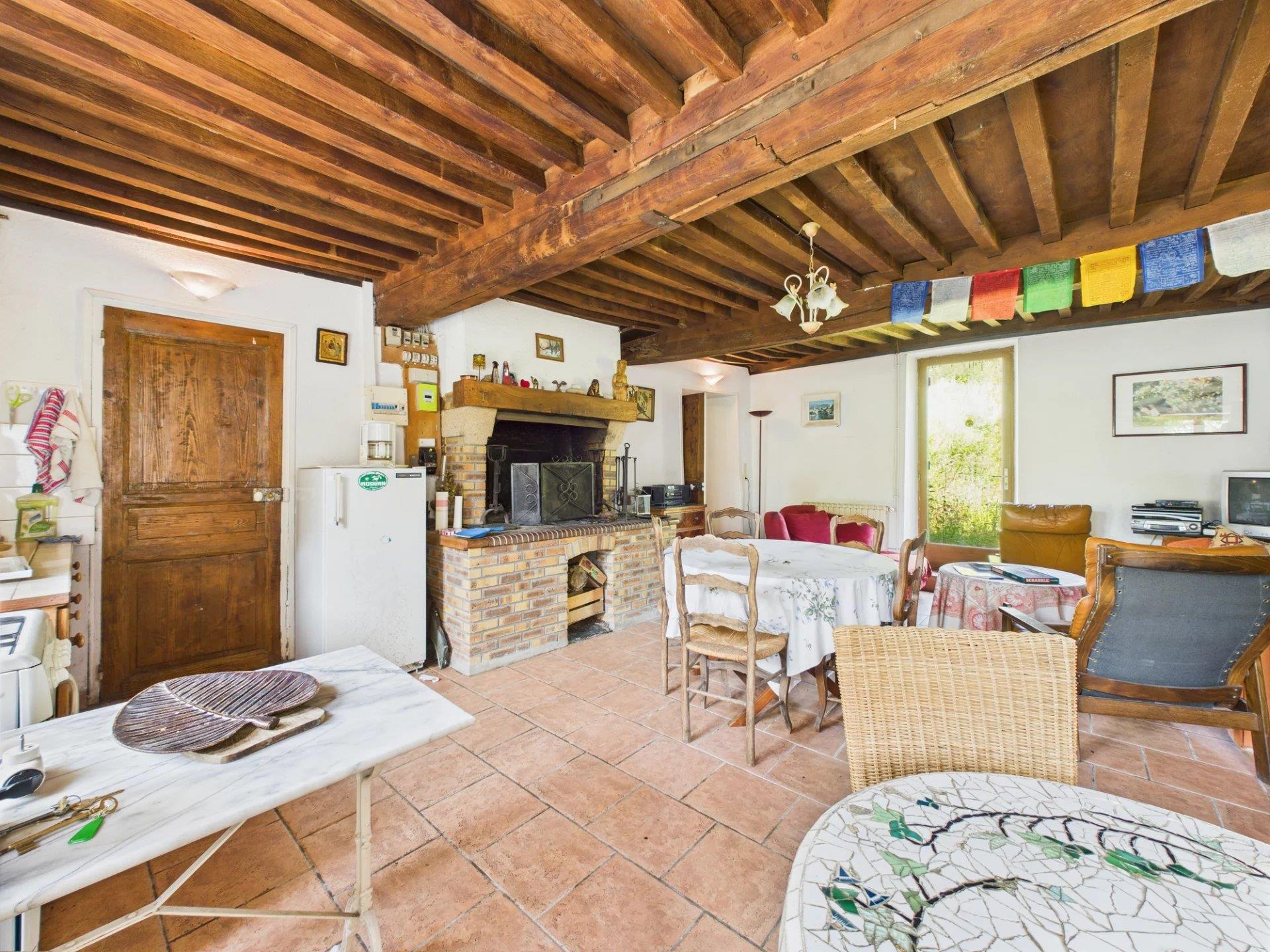 Exclusive, house near Liernais