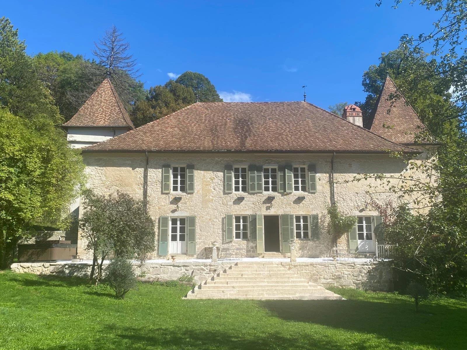 Maison à vendre, 350m², Montanges