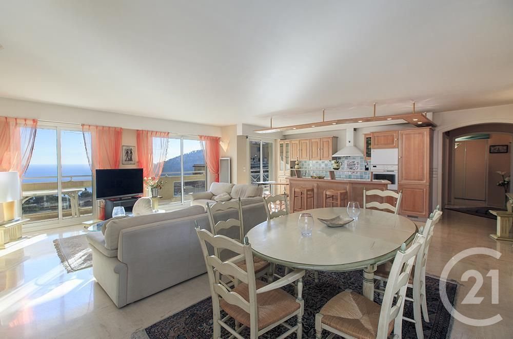 Appartement à louer, 130m², Villefranche-sur-Mer