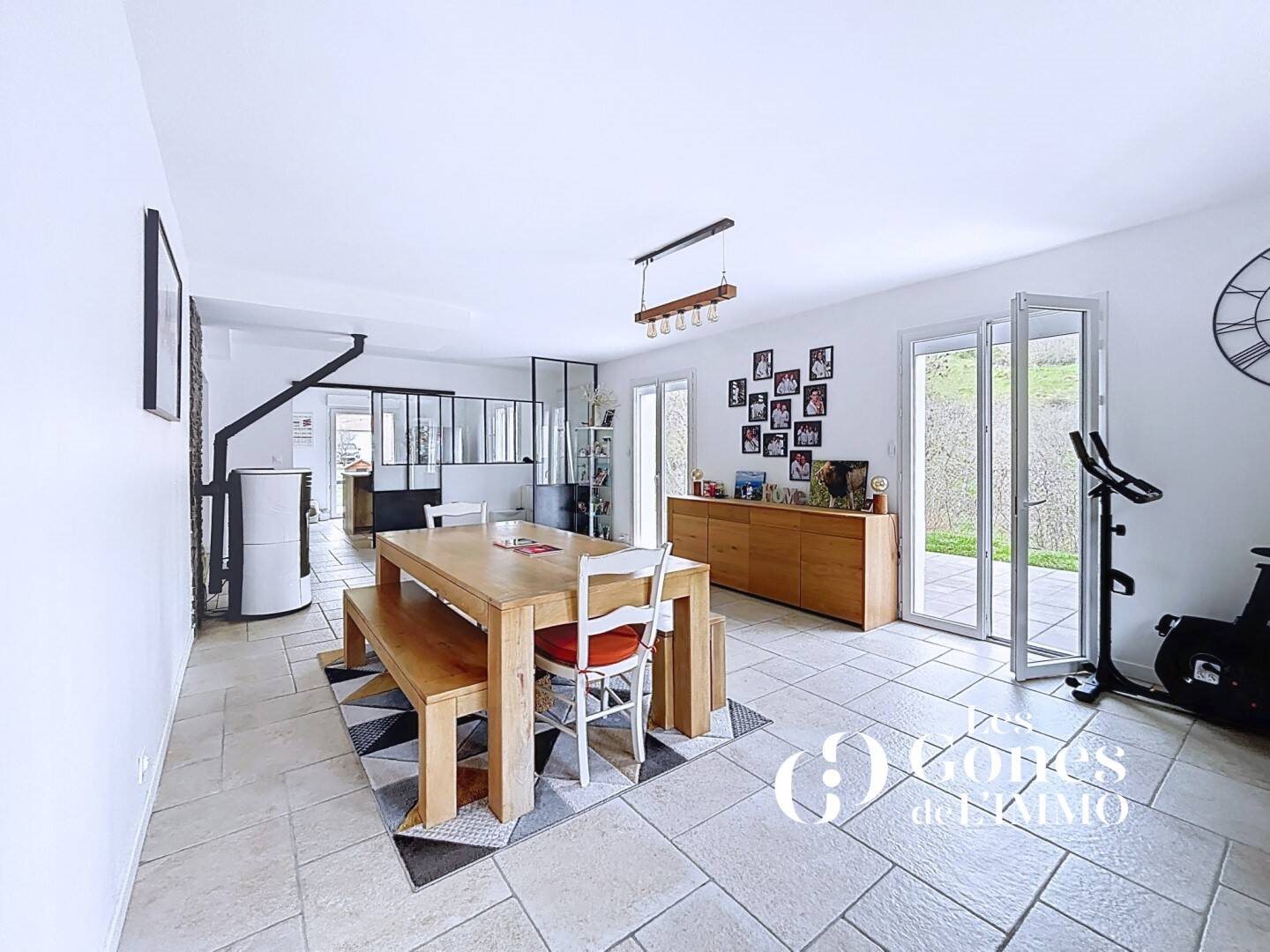 Maison à vendre, 180m², Yzeron