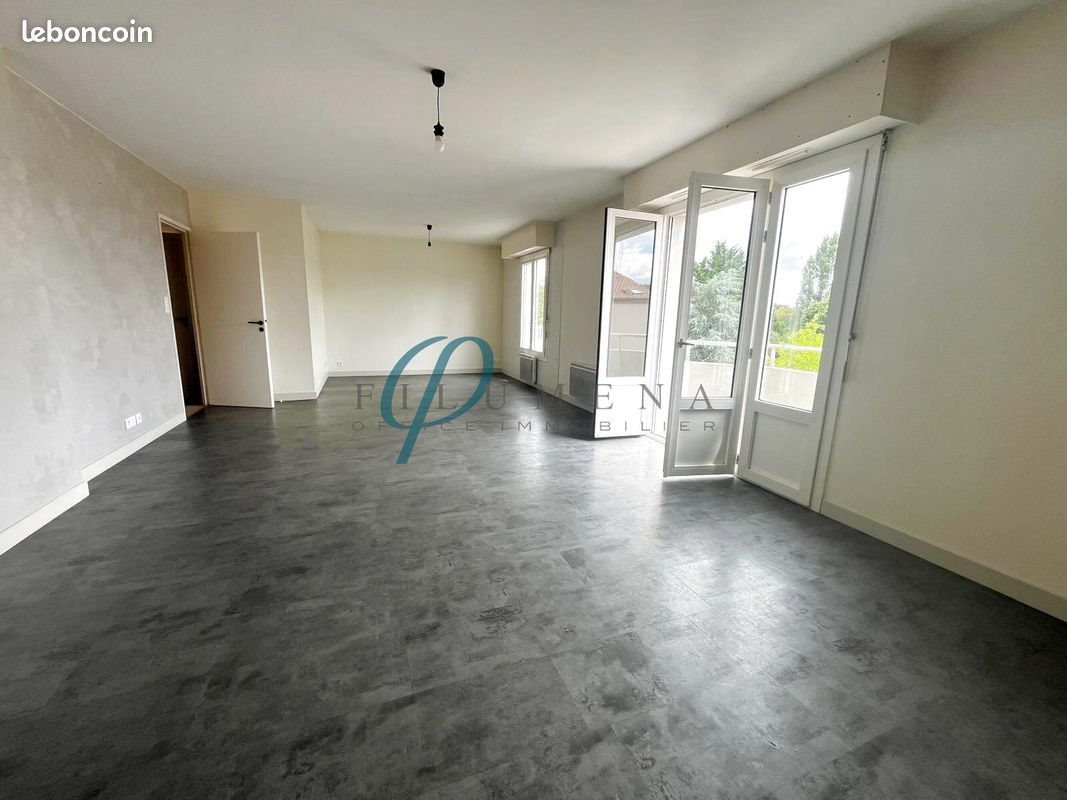 Appartement à louer, 109m², Montrevault-sur-Èvre