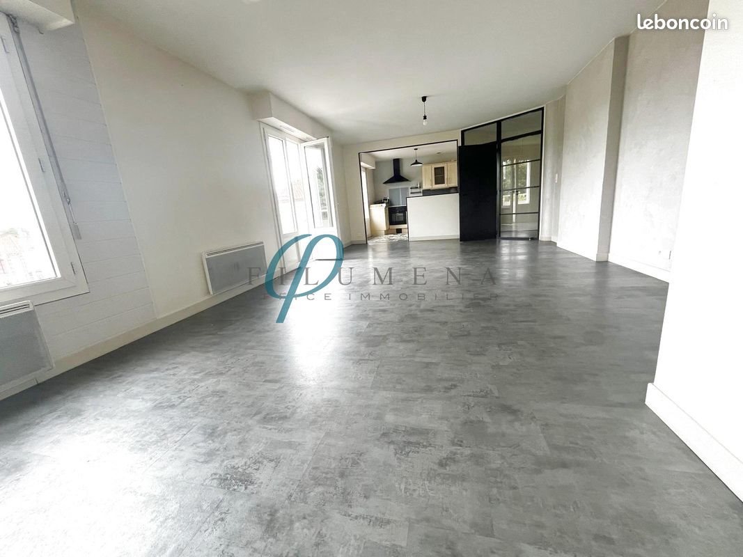 Appartement à louer, 109m², Montrevault-sur-Èvre