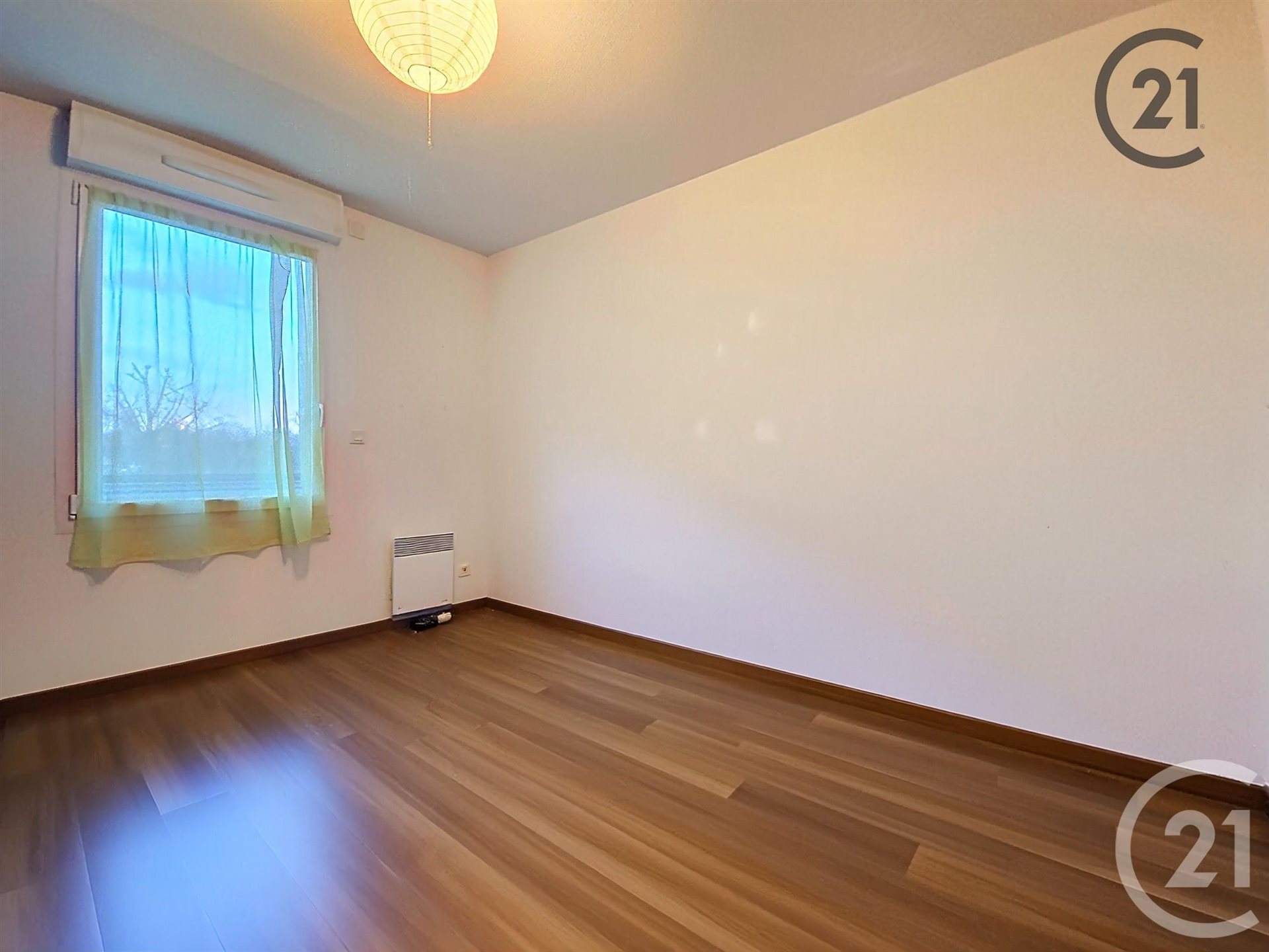 Appartement à vendre, 63m², Saint-Julien-les-Villas