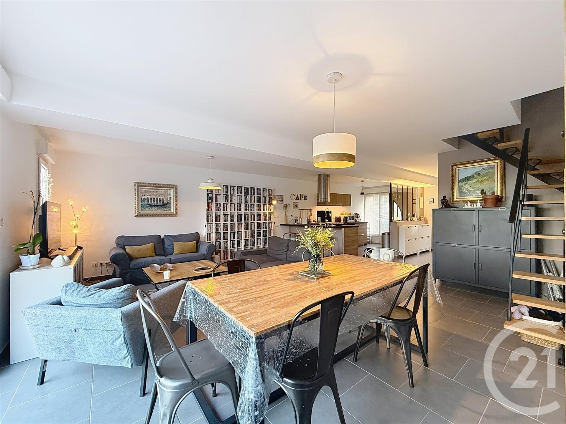 Appartement à vendre, 130m², Buchères