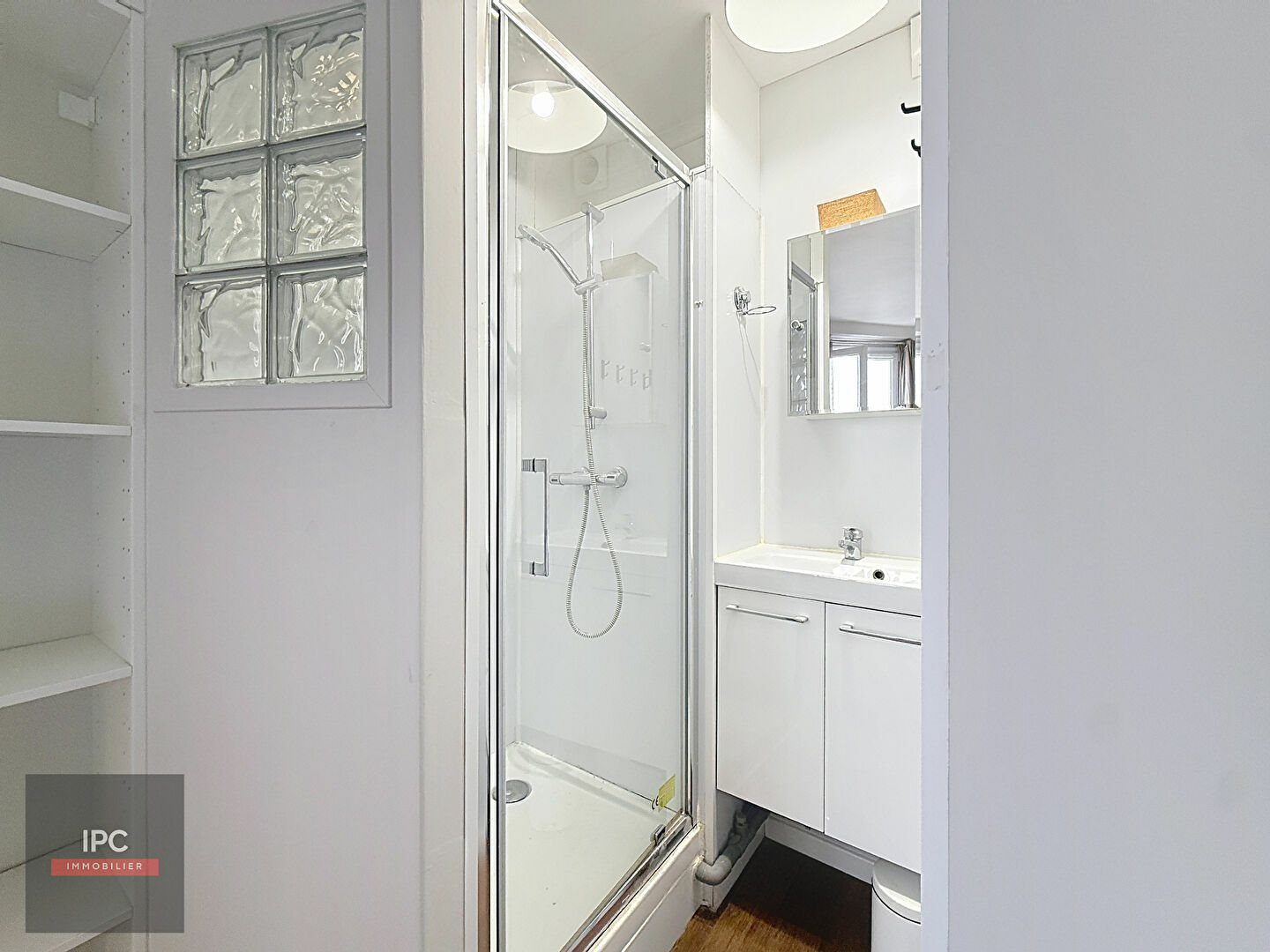 Appartement à louer, 26m², Paris 17ème