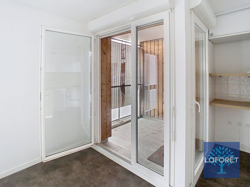 Appartement à louer, 43m², La Verrière