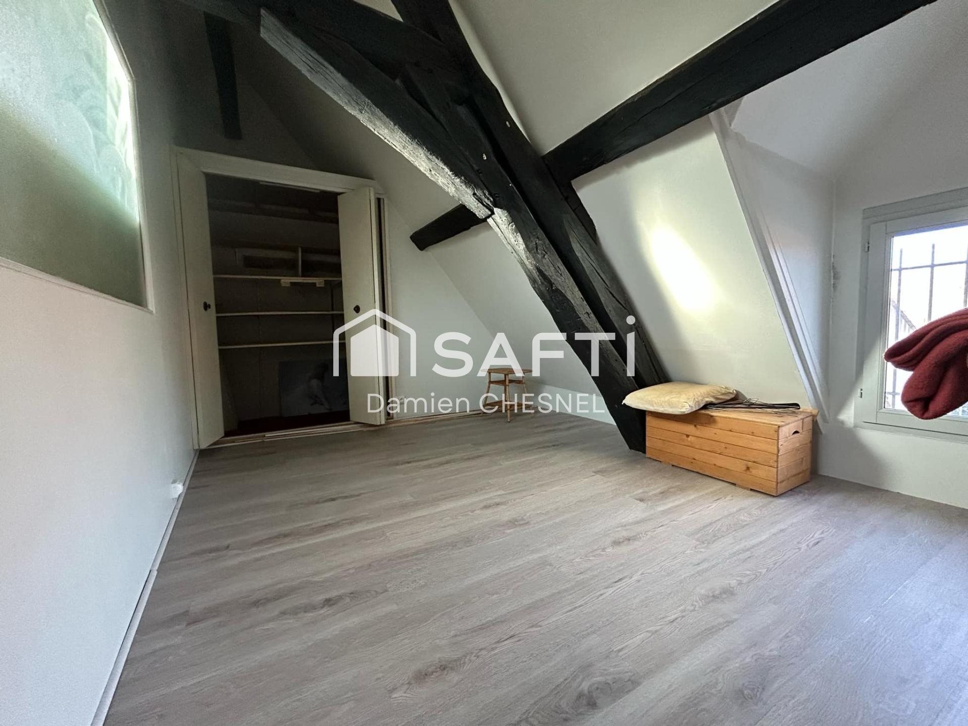 Appartement à vendre, 312m², Saint-Amand-Montrond
