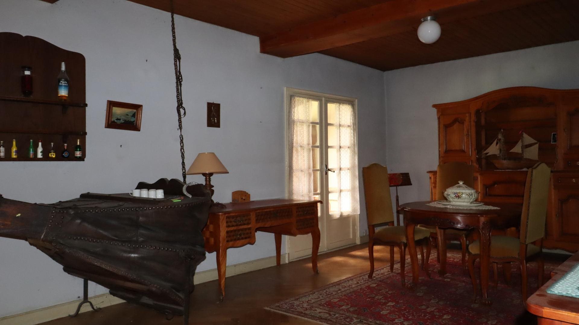 Maison à vendre, 180m², Saint-Romain-le-Puy