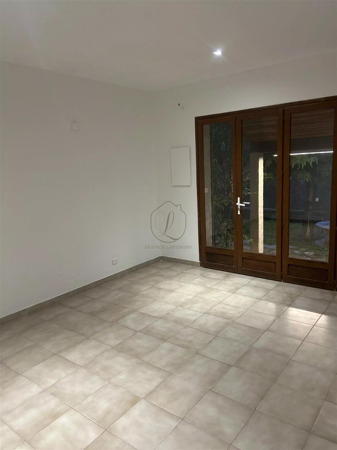 Maison à louer, 45m², Porto-Vecchio